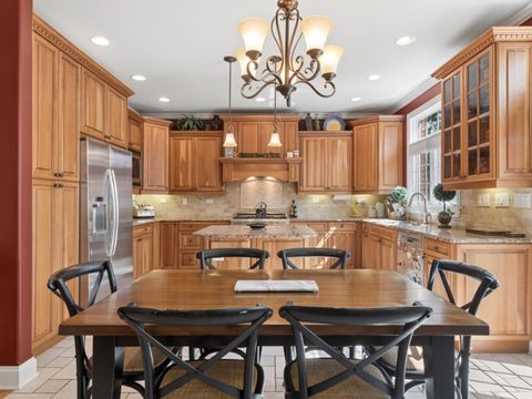 Tiny photo for 1721 Courtland Avenue, Park Ridge, IL 60068 (MLS # 12660875)