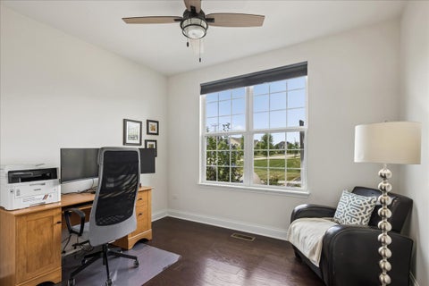 Tiny photo for 4327 Plantree Road, Naperville, IL 60564 (MLS # 12714705)