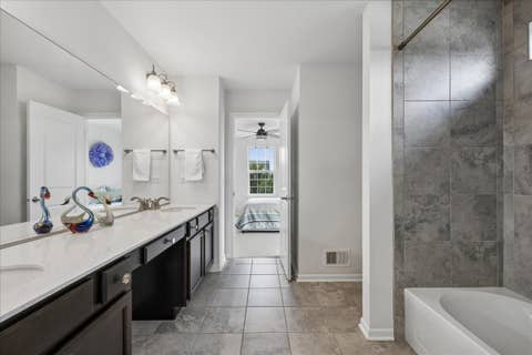 Tiny photo for 4327 Plantree Road, Naperville, IL 60564 (MLS # 12714705)