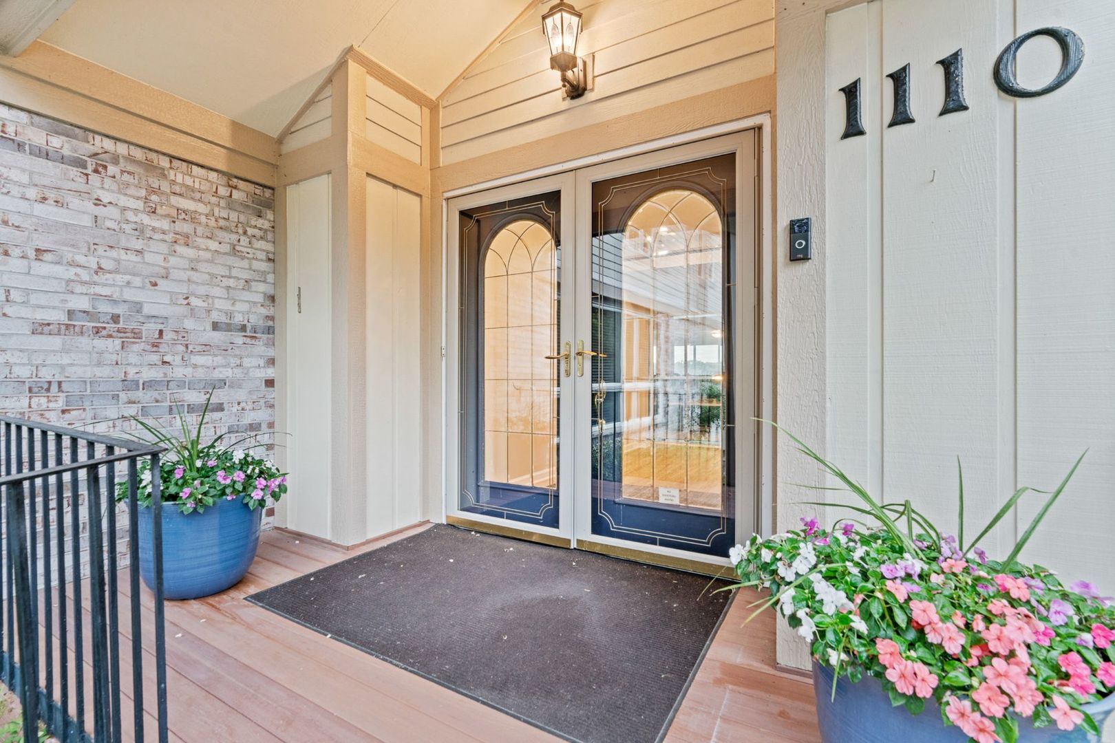 1110 Bay Road