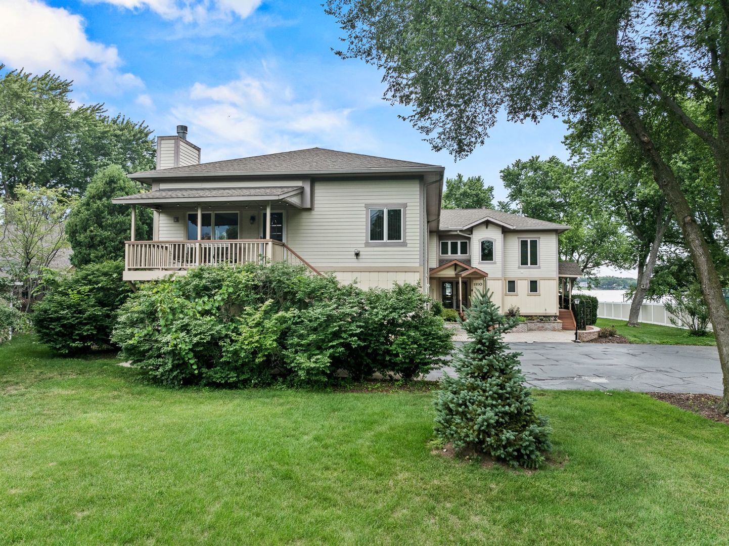 1110 Bay Road