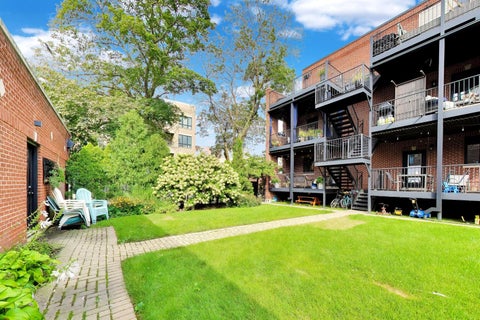 Tiny photo for 1457 W Fletcher Street #1, Chicago, IL 60657 (MLS # 12755058)