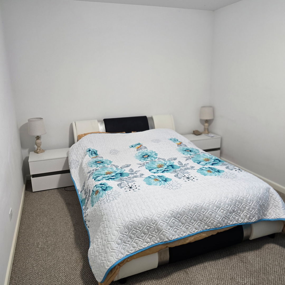 Vernon Hills, Illinois 60061, United States, 2 Bedrooms Bedrooms, ,2 BathroomsBathrooms,Residential,Contingent,202951