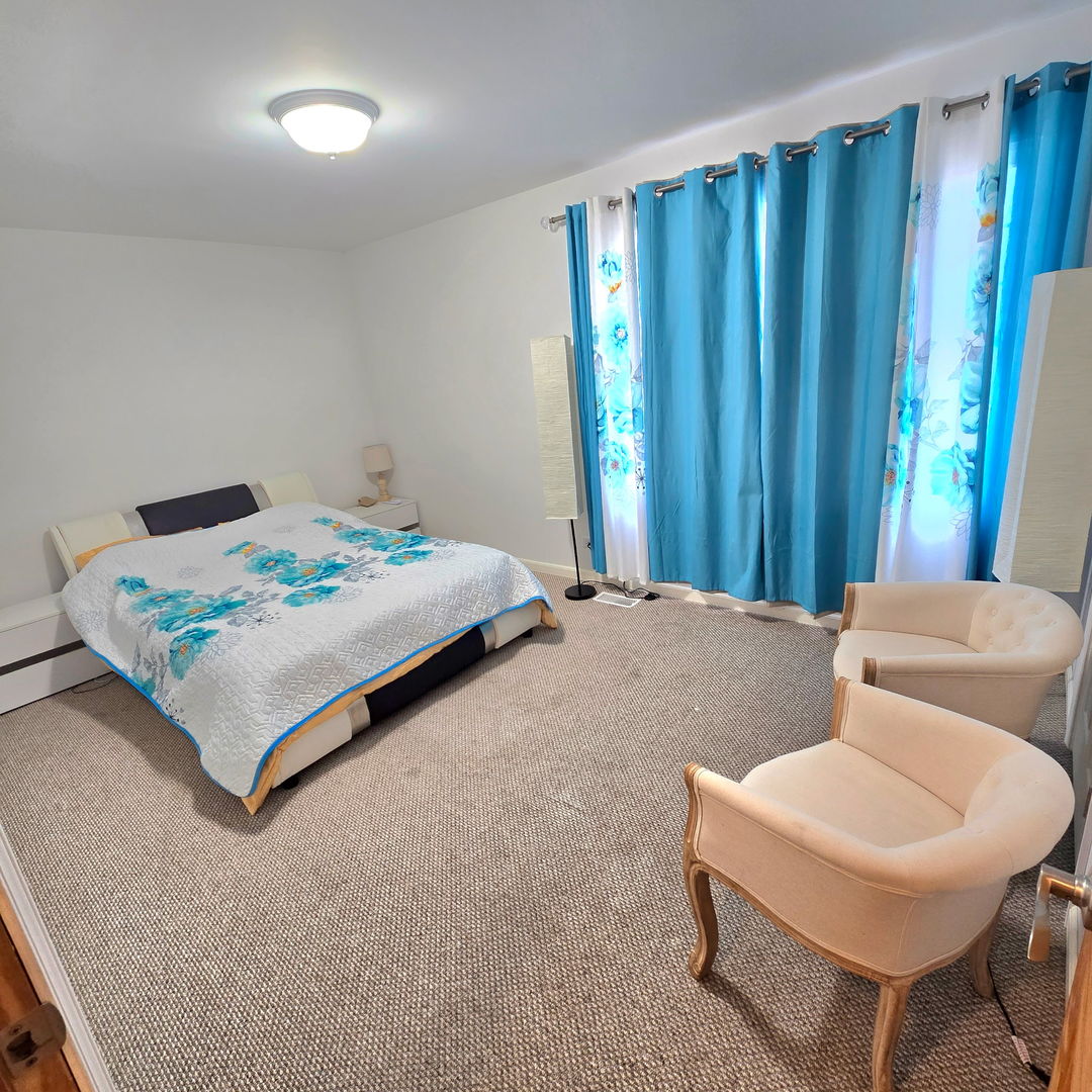 Vernon Hills, Illinois 60061, United States, 2 Bedrooms Bedrooms, ,2 BathroomsBathrooms,Residential,Contingent,202951