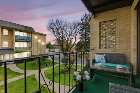 Tiny photo for 6568 W Roscoe Street #2N, Chicago, IL 60634 (MLS # 12559043)