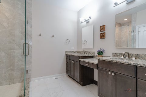 Tiny photo for 1815 Torrey Parkway, Libertyville, IL 60048 (MLS # 12747907)