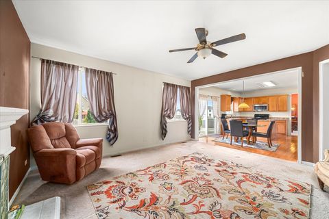 Tiny photo for 883 Prairie Crossing Drive, Yorkville, IL 60560 (MLS # 12567376)