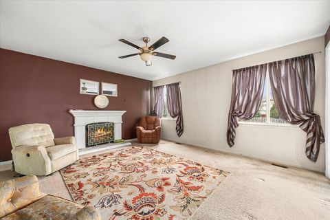 Tiny photo for 883 Prairie Crossing Drive, Yorkville, IL 60560 (MLS # 12567376)