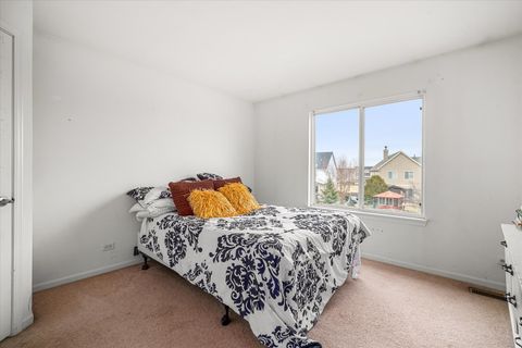 Tiny photo for 883 Prairie Crossing Drive, Yorkville, IL 60560 (MLS # 12567376)