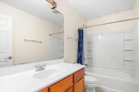 Tiny photo for 883 Prairie Crossing Drive, Yorkville, IL 60560 (MLS # 12567376)