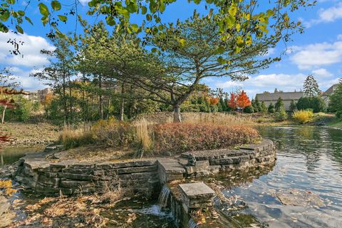 Tiny photo for 45 Tartan Lakes Drive, Westmont, IL 60559 (MLS # 12511437)