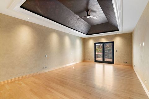 Tiny photo for 45 Tartan Lakes Drive, Westmont, IL 60559 (MLS # 12511437)