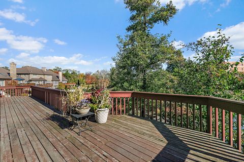 Tiny photo for 45 Tartan Lakes Drive, Westmont, IL 60559 (MLS # 12511437)