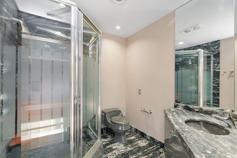 Tiny photo for 45 Tartan Lakes Drive, Westmont, IL 60559 (MLS # 12511437)