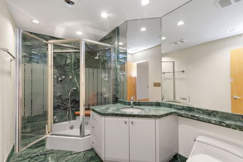 Tiny photo for 45 Tartan Lakes Drive, Westmont, IL 60559 (MLS # 12511437)