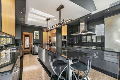 Tiny photo for 45 Tartan Lakes Drive, Westmont, IL 60559 (MLS # 12511437)