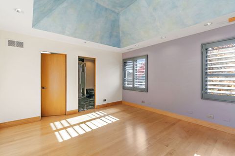 Tiny photo for 45 Tartan Lakes Drive, Westmont, IL 60559 (MLS # 12511437)