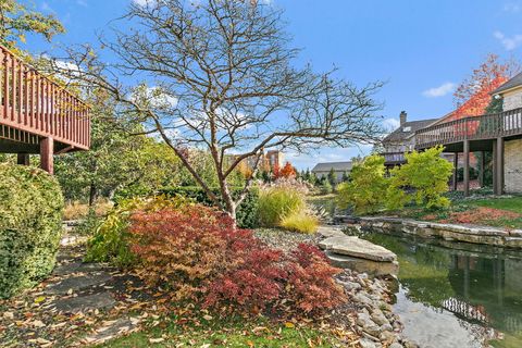 Tiny photo for 45 Tartan Lakes Drive, Westmont, IL 60559 (MLS # 12511437)