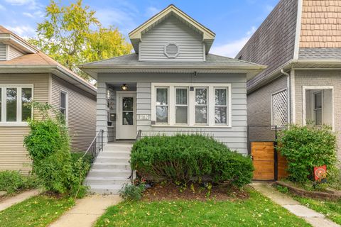 Photo of 1182 S Taylor Avenue, Oak Park, IL 60304 (MLS # 12502013)