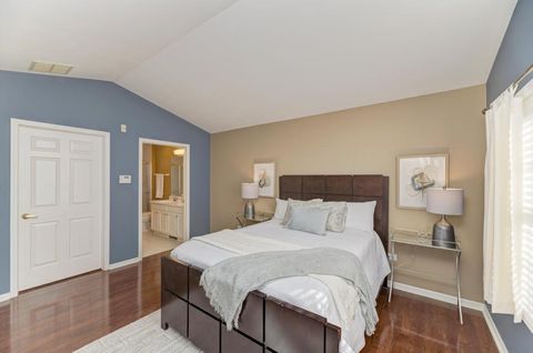 Tiny photo for 833 HAVENSHIRE Road #833, Naperville, IL 60565 (MLS # 12608134)