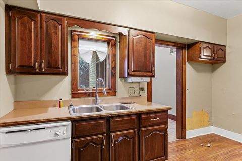 Tiny photo for 113 E Columbus Street, Sibley, IL 61773 (MLS # 12538281)