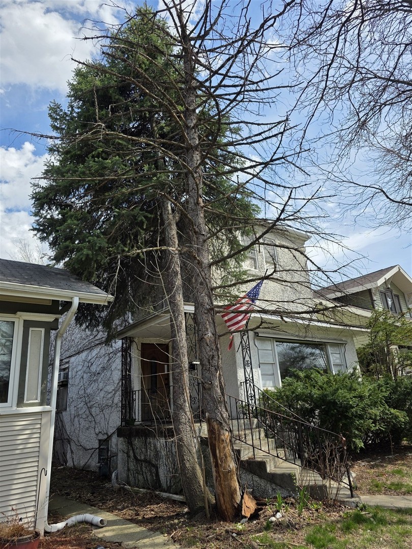 828 N Ridgeland Avenue