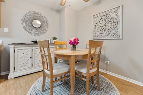 Tiny photo for 9860 W 153rd Street #312, Orland Park, IL 60462 (MLS # 12515896)