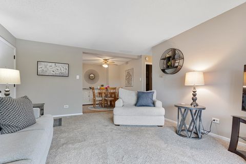Tiny photo for 9860 W 153rd Street #312, Orland Park, IL 60462 (MLS # 12515896)