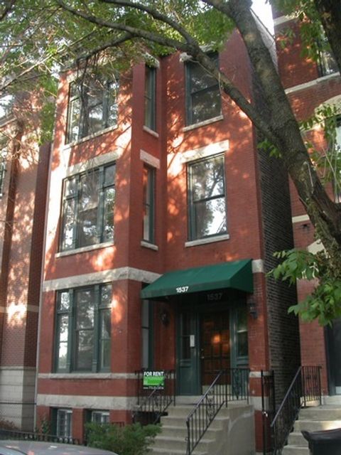 1537 N North Park Avenue 2 Chicago IL 60610