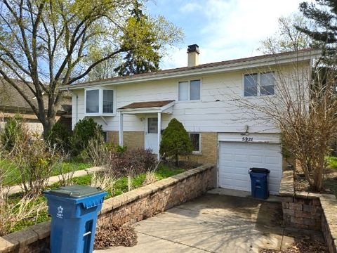 Tiny photo for 5921 Blodgett Avenue, Downers Grove, IL 60516 (MLS # 12618732)