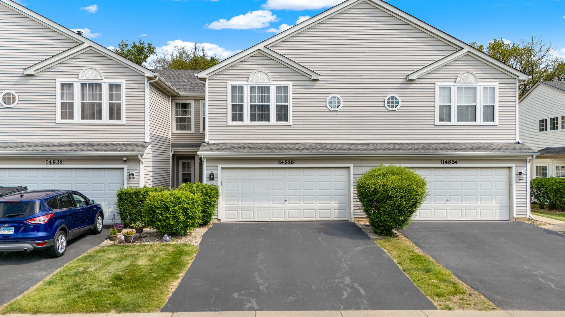 14828 W Victoria Crossing Way