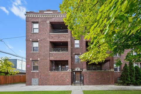 Photo of 2237 N Saint Louis Avenue #2, Chicago, IL 60647 (MLS # 12510572)