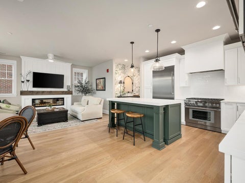 Tiny photo for 514 Hillgrove Avenue #201, Western Springs, IL 60558 (MLS # 12782932)
