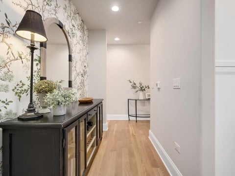Tiny photo for 514 Hillgrove Avenue #201, Western Springs, IL 60558 (MLS # 12782932)
