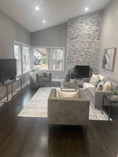 Tiny photo for 333 Elm Street, Glen Ellyn, IL 60137 (MLS # 12534132)