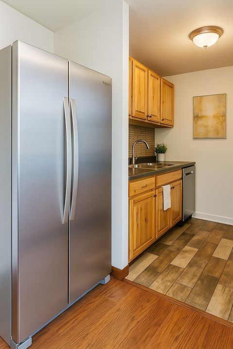 Tiny photo for 14B Kingery Quarter #207, Willowbrook, IL 60527 (MLS # 12505542)