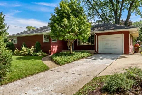 Photo of 2508 Wyoming Drive, Rockford, IL 61108 (MLS # 12757230)