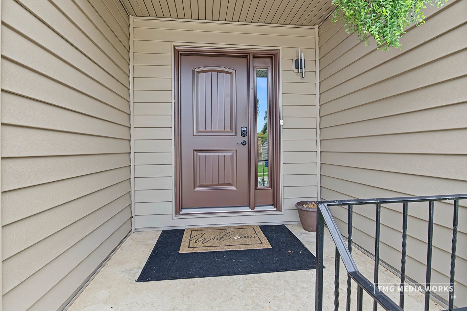 466 Laura Court