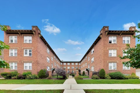 4822 W Hutchinson Street Unit 9B, Chicago, IL 60641 - #: 12653181