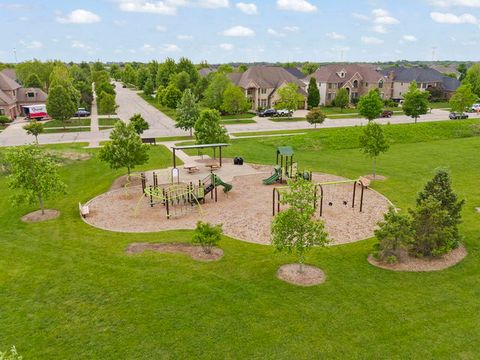 Tiny photo for 4043 Juneberry Road, Naperville, IL 60564 (MLS # 12478829)