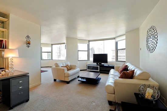 535 N Michigan Avenue 3216