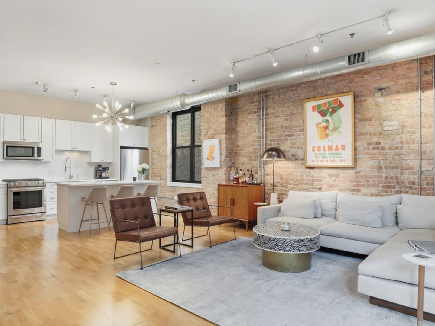 23 N Green Street 202