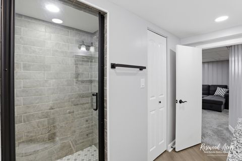 Tiny photo for 7329 W 55th Place, Summit, IL 60501 (MLS # 12592521)