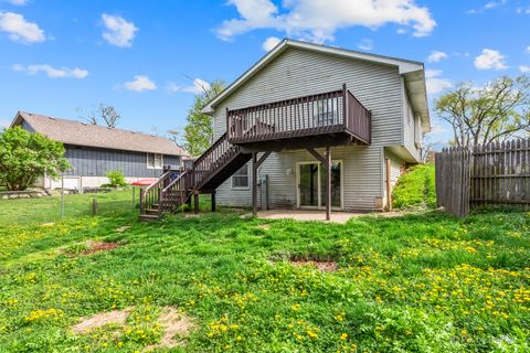 Tiny photo for 5214 PARKVIEW Drive, Mccullom Lake, IL 60050 (MLS # 12630368)