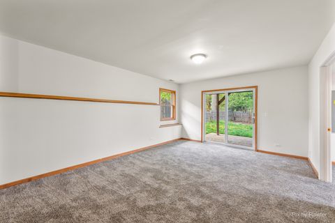 Tiny photo for 5214 PARKVIEW Drive, Mccullom Lake, IL 60050 (MLS # 12630368)