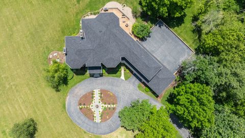 A home in St. Charles