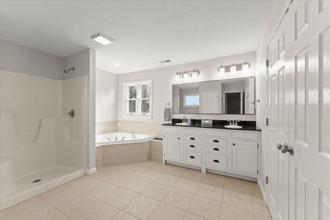 Tiny photo for 1808 Blue Bird Drive, Mahomet, IL 61853 (MLS # 12591610)