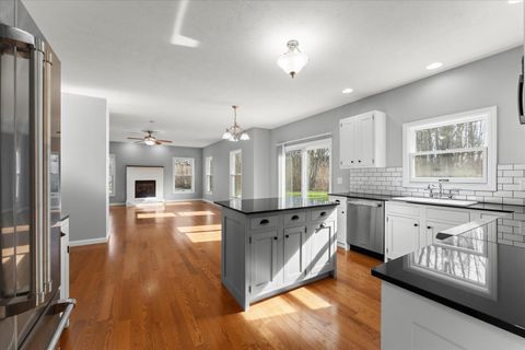 Tiny photo for 1808 Blue Bird Drive, Mahomet, IL 61853 (MLS # 12591610)