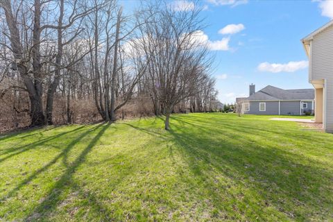 Tiny photo for 1808 Blue Bird Drive, Mahomet, IL 61853 (MLS # 12591610)