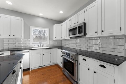 Tiny photo for 1808 Blue Bird Drive, Mahomet, IL 61853 (MLS # 12591610)